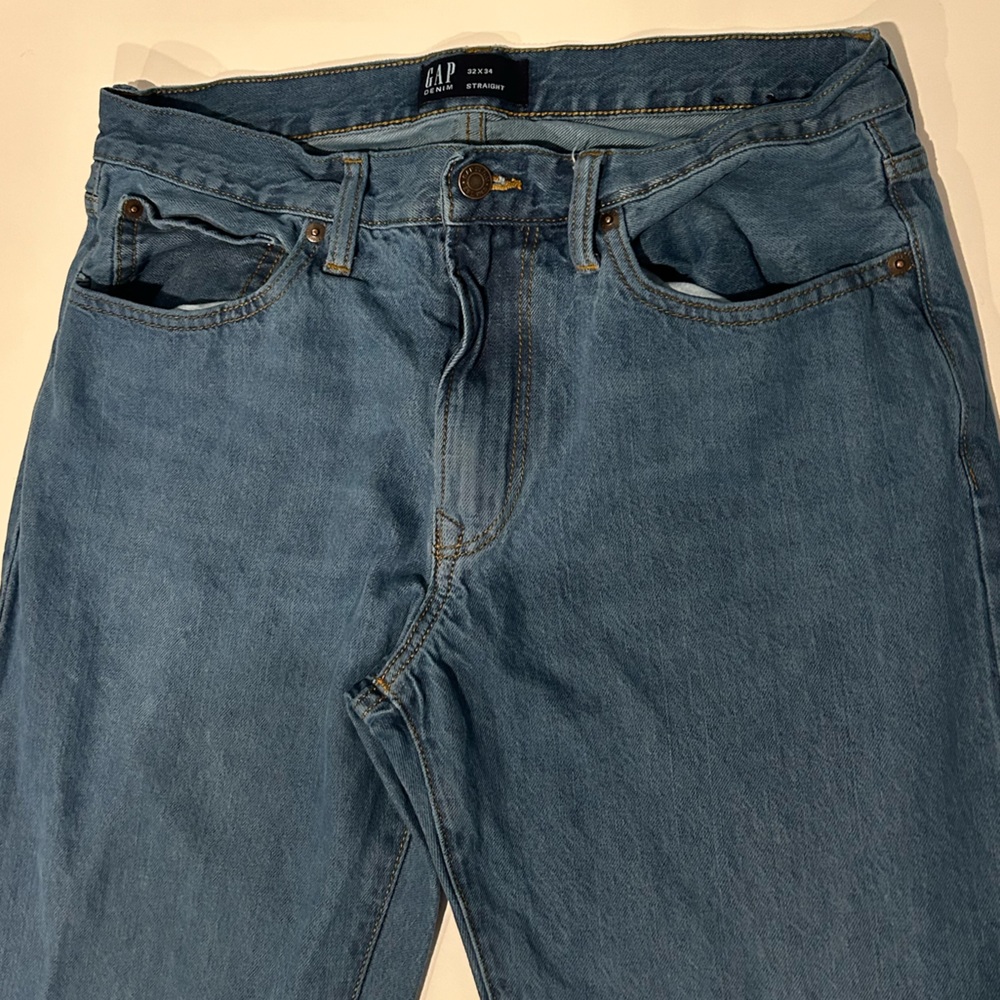 Gap 32x34 Straight Jeans - Picture 4 of 15